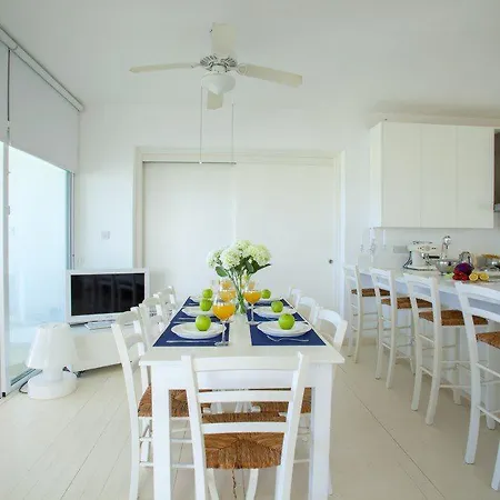 Protaras Seashore Villa, Majestic Location Protaras Villa 47 * Протарас