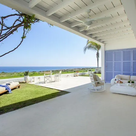Protaras Seashore Villa, Majestic Location Protaras Villa 47 Вилла *