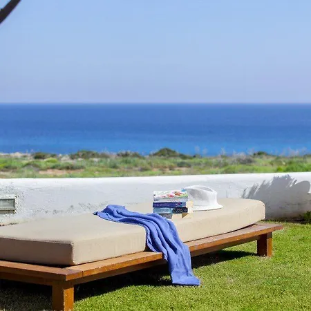Protaras Seashore Villa, Majestic Location Protaras Villa 47 Вилла *
